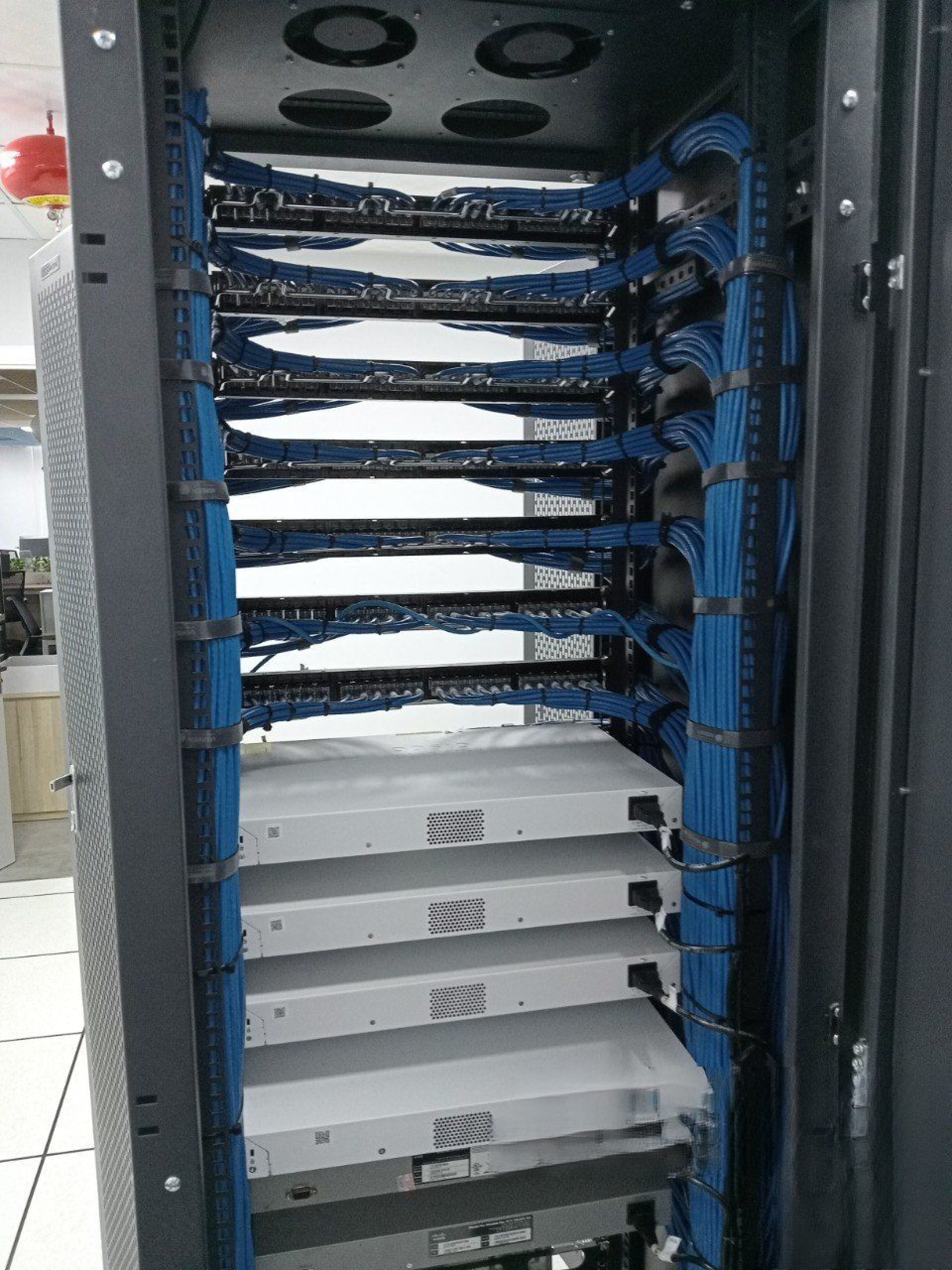 POWEREDGE T140