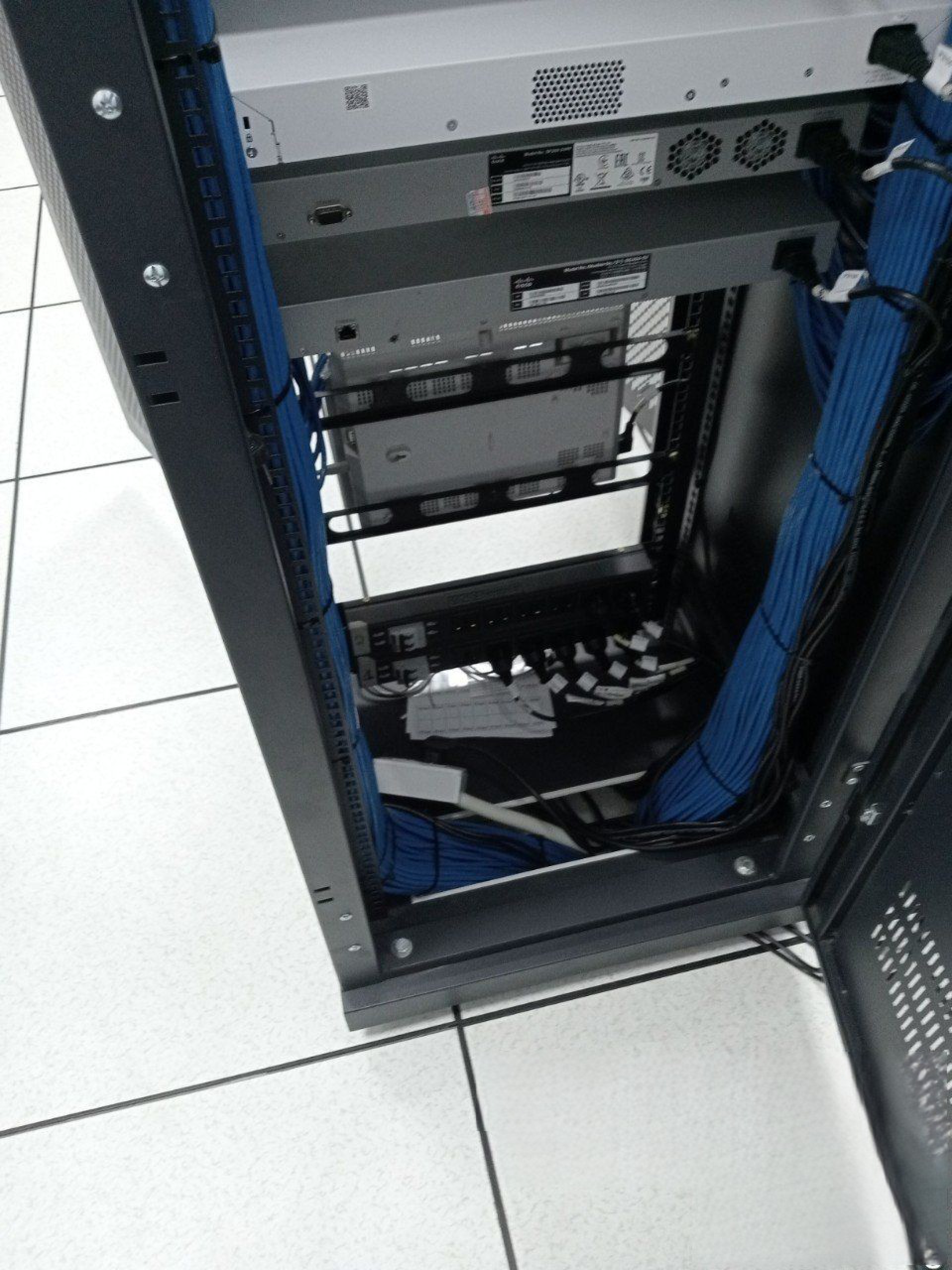 POWEREDGE T140